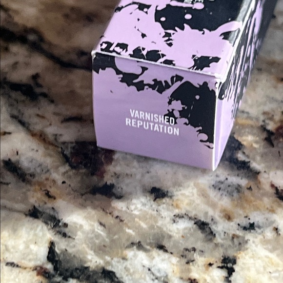 👌⚡️MAC Cosmetics Patent Paint Lip Lacquer Varnished Reputation - Picture 9 of 9